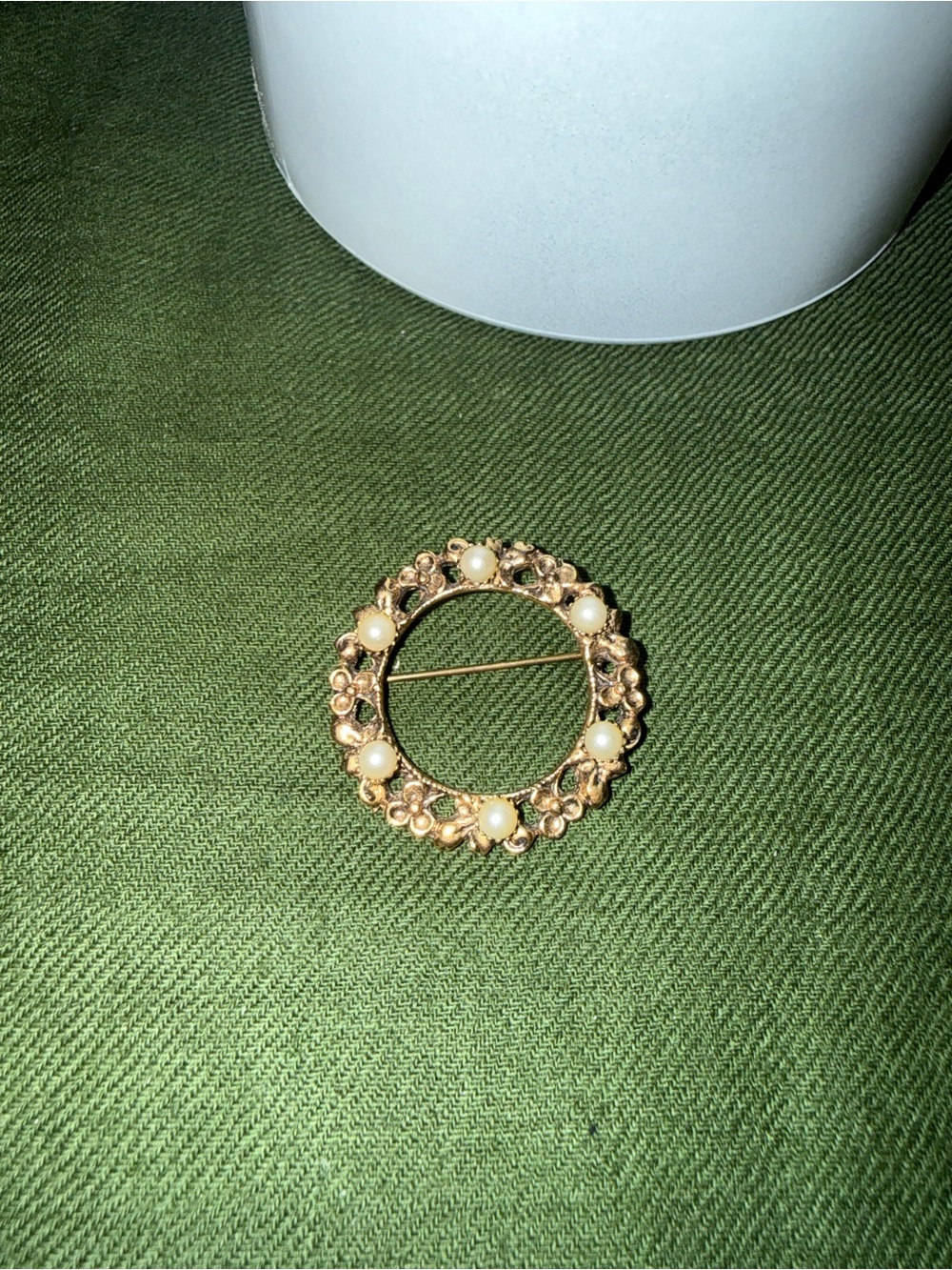 Gold-Tone Pearl Floral Circle Brooch - Women Jewelry